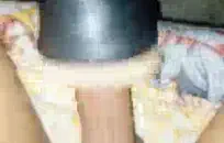 عاهرة هواة قرنية تركب قضيب صديقها مثل البطل.