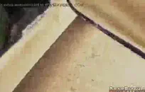 Nurumassage الساخنة سمراء يعطي اللسان لنائب الرئيس.