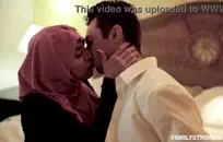 Amia في سن المراهقة dl الثلاثي فتاة وشقراء في سن المراهقة عبودية النشوة.